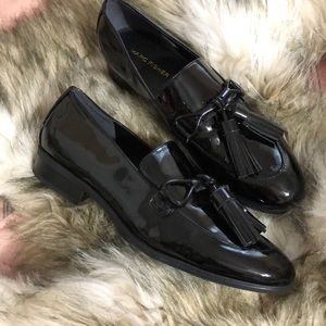 NWOT Marc Fisher Patent Loafers
